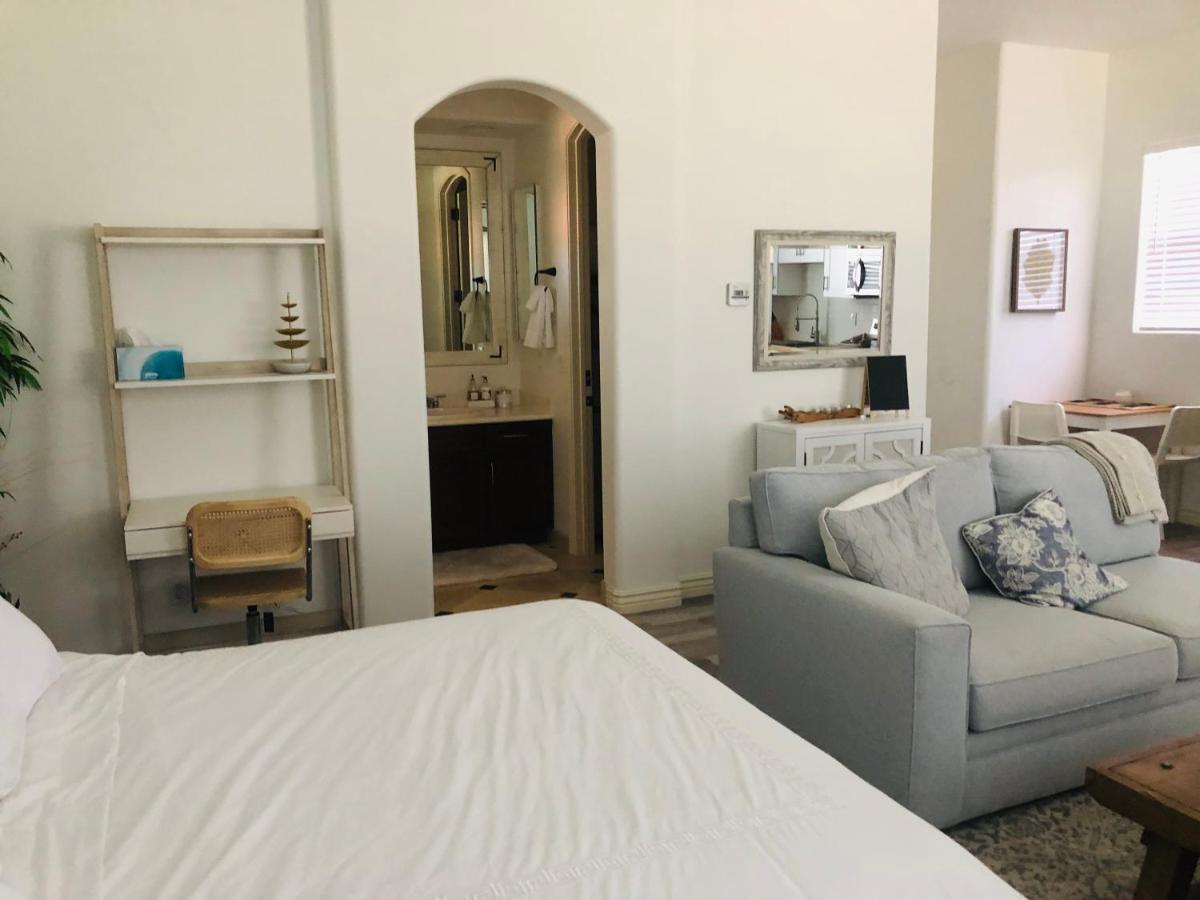 Beautiful Private Casita/Guesthouse W/ Kitchen, Access To Pool/Spa Гудиер Экстерьер фото